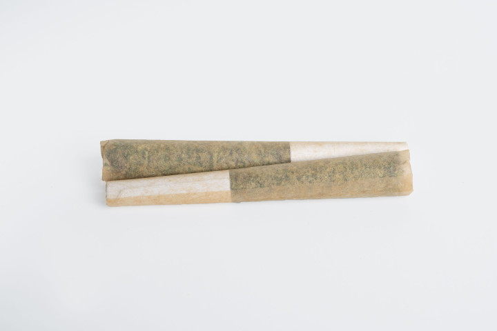 2 pack pre roll